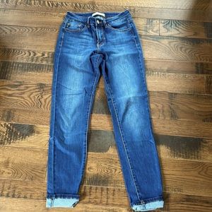 KanCan skinny jeans